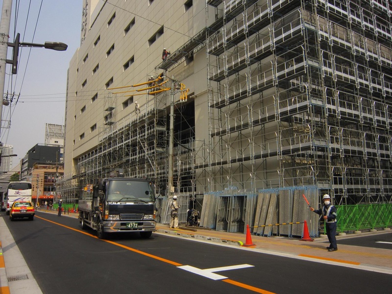 昆都仑日本三年建筑工